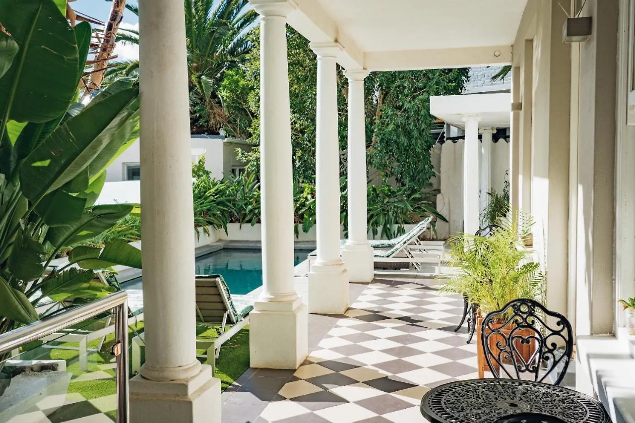 Bed & Breakfast Three Boutique Hotel Cape Town