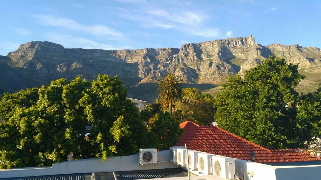 Three Boutique Hotel Cape Town Bed & Breakfast