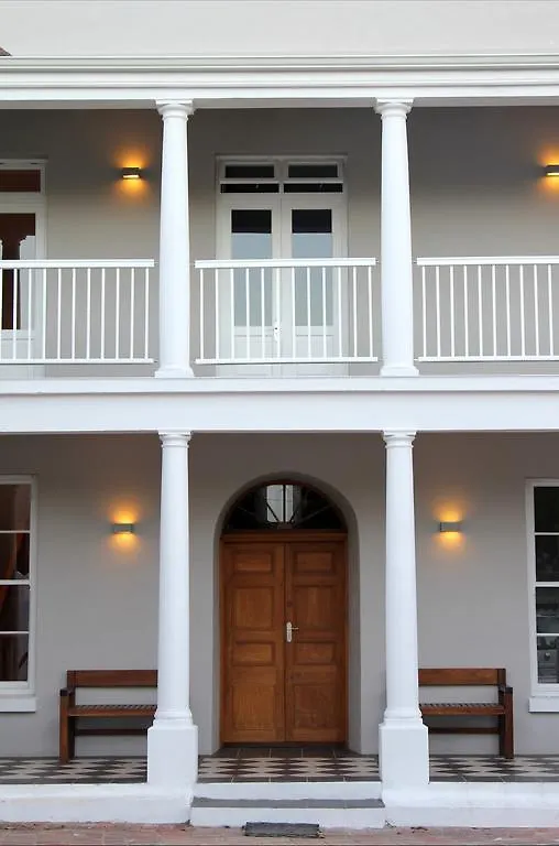 Bed & Breakfast Three Boutique Hotel Cape Town